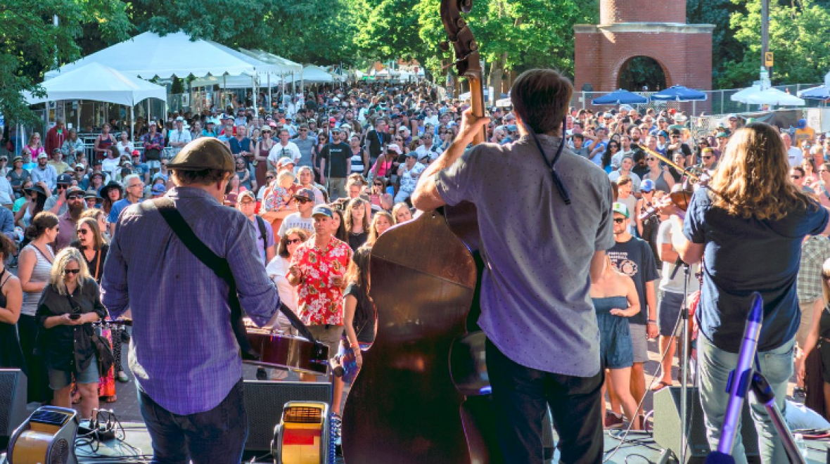 Ballard Seafood Fest | Seattle Area Family Fun Calendar | ParentMap